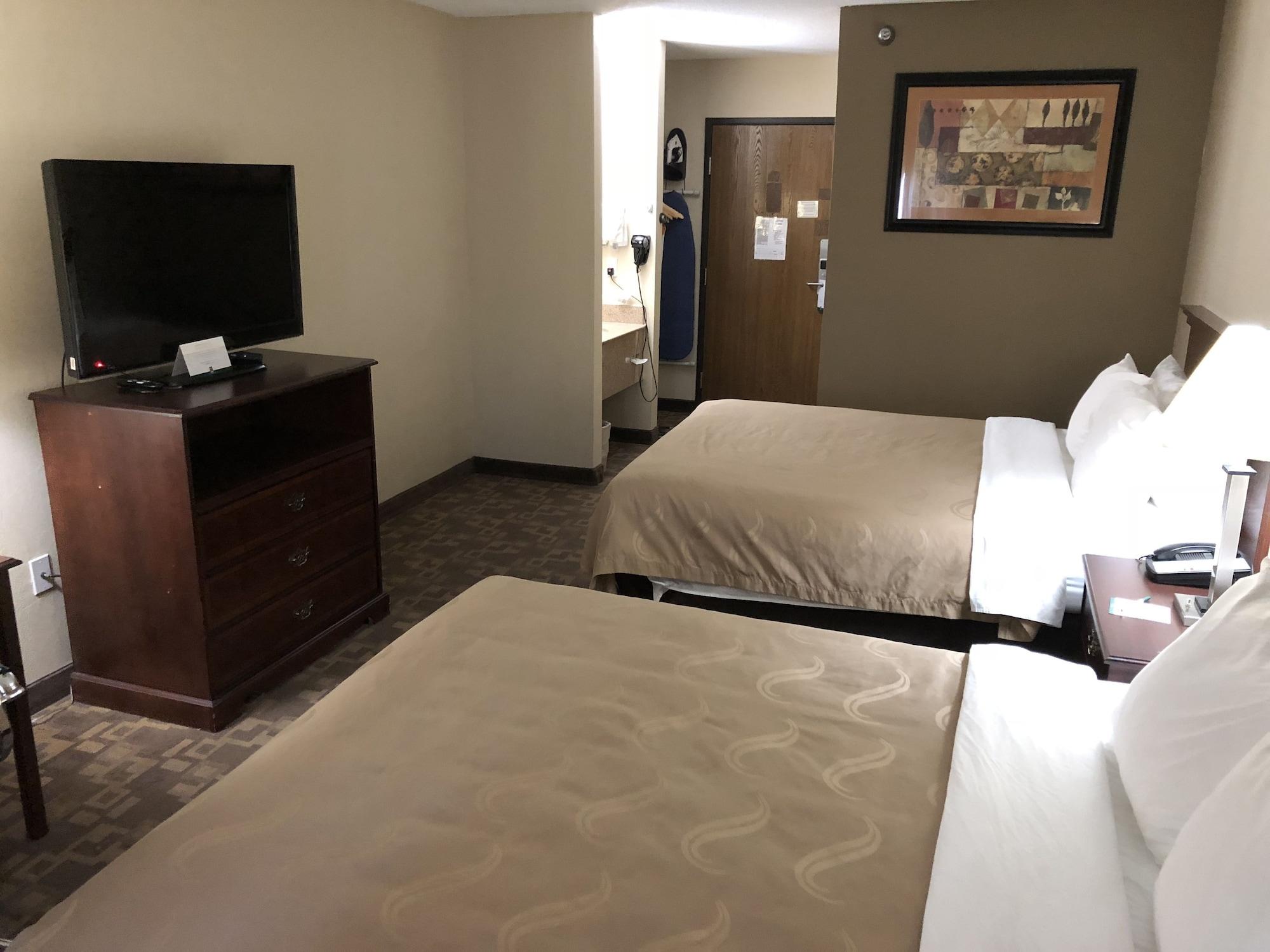 Quality Inn I-70 At Wanamaker Топіка Екстер'єр фото